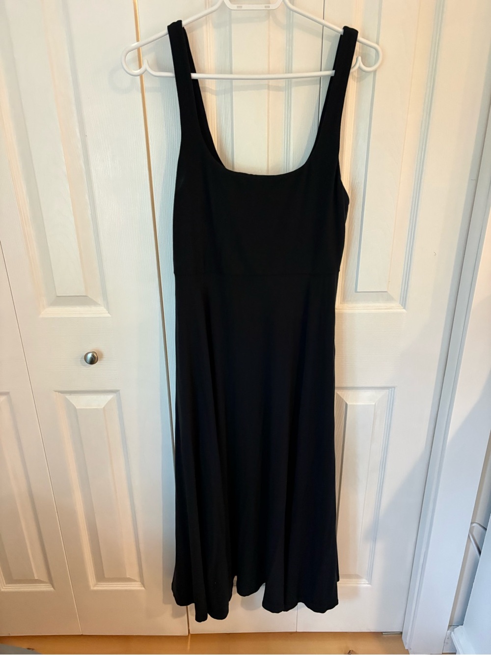 Aritzia Wilfred market Midi Dress